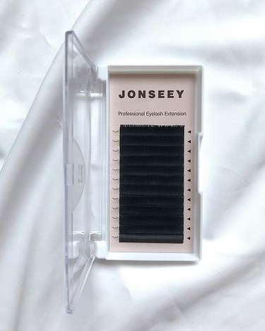 flat classic lashes flat classic lashes