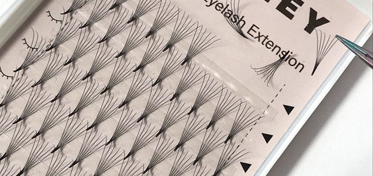 Premade Volume Eyelash Extension